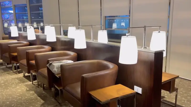 Inside Mabuhay Lounge Northwing