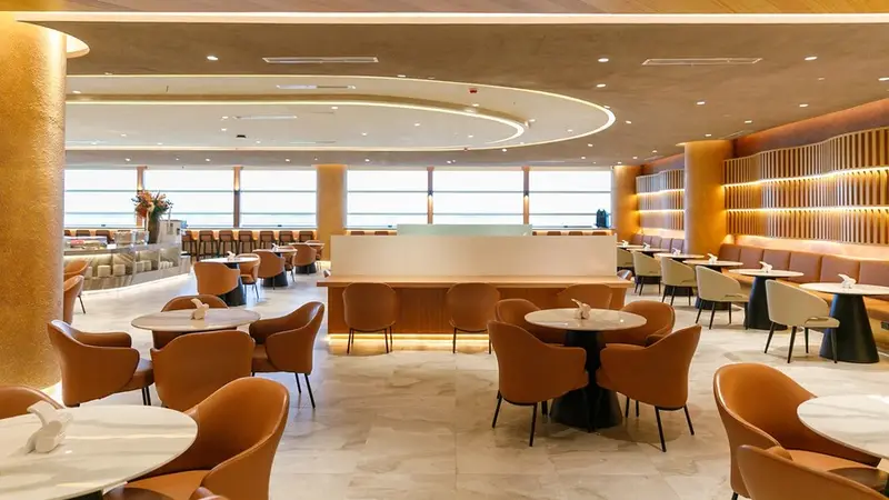 Inside First Meridian Lounge